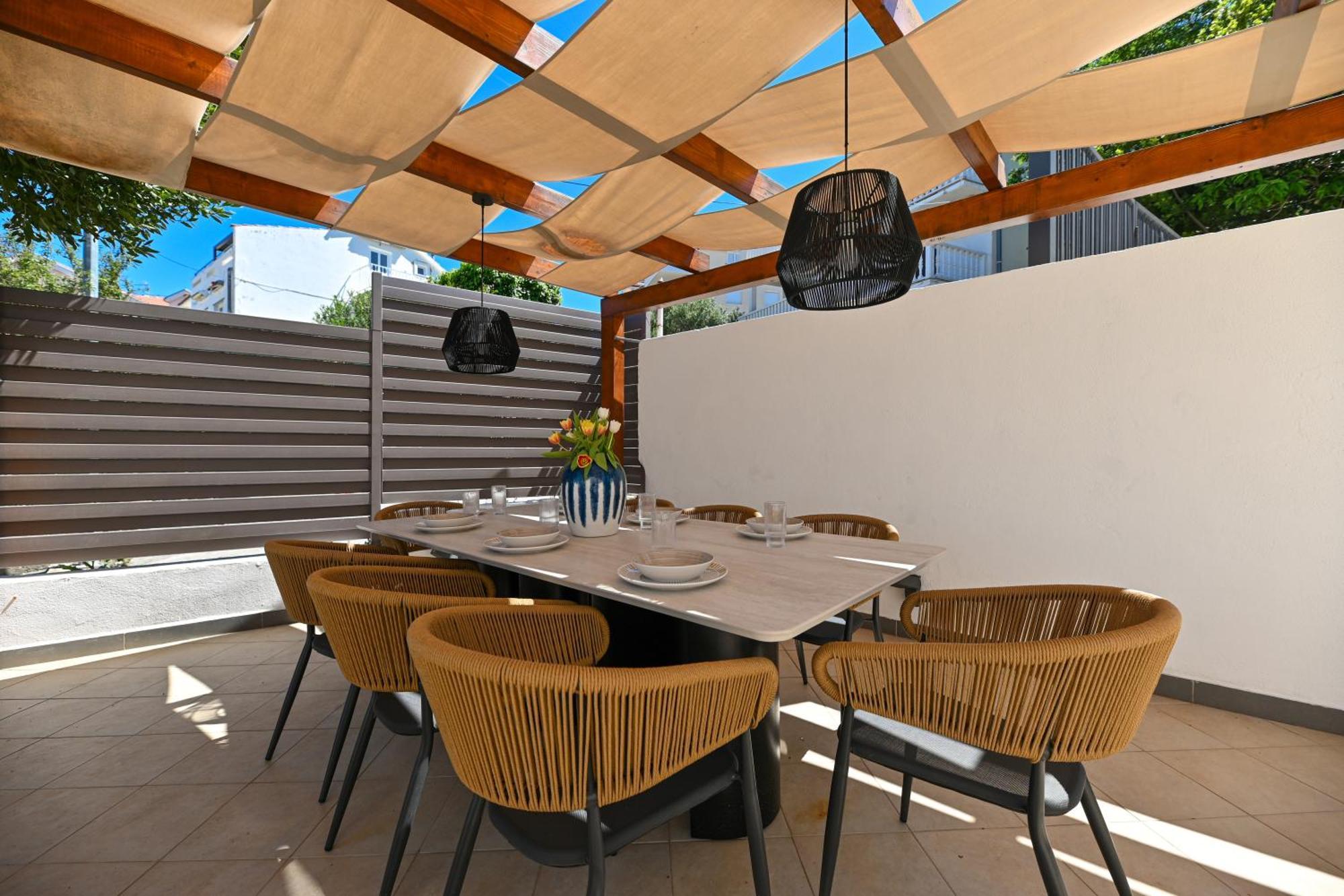 Villa Costa Blu With Pool By The Sea Trogir Exterior photo