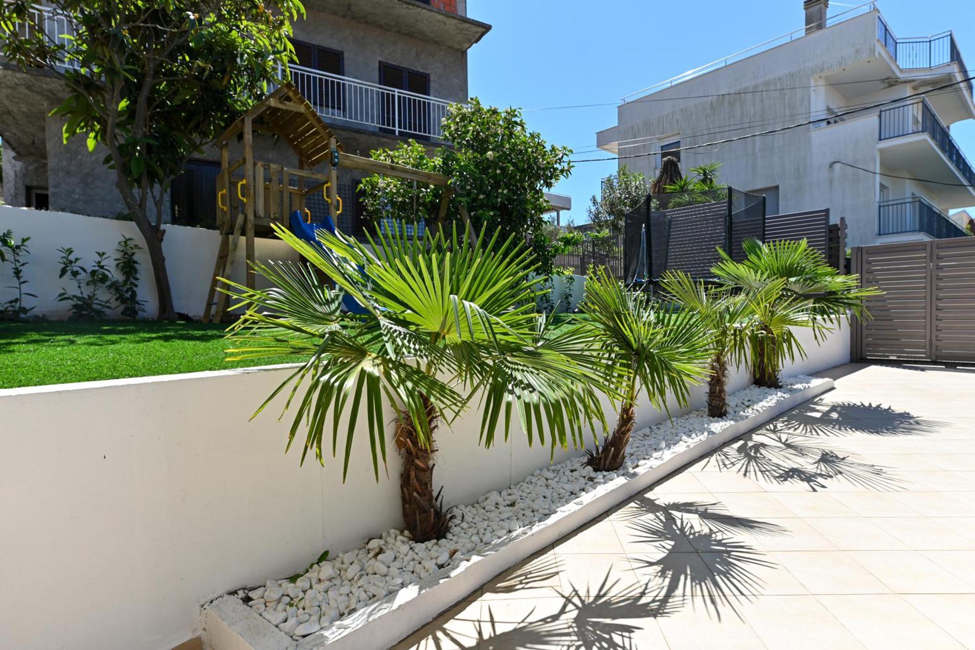 Villa Costa Blu With Pool By The Sea Trogir Exterior photo